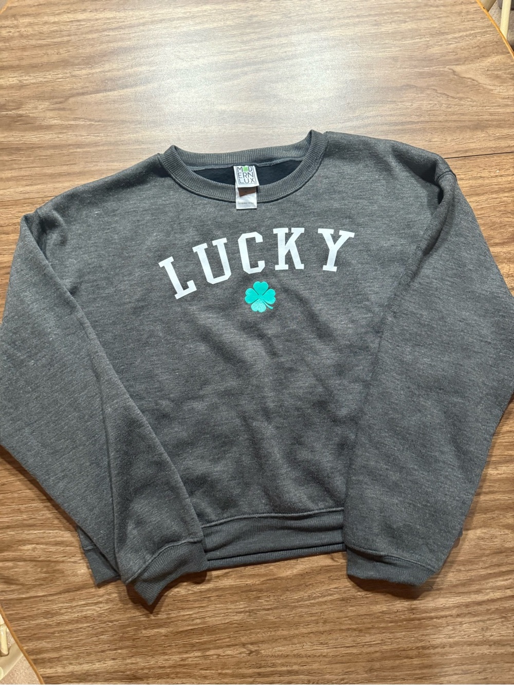 Modern Lux Grey Sweatshirt with Green Clover Size XL